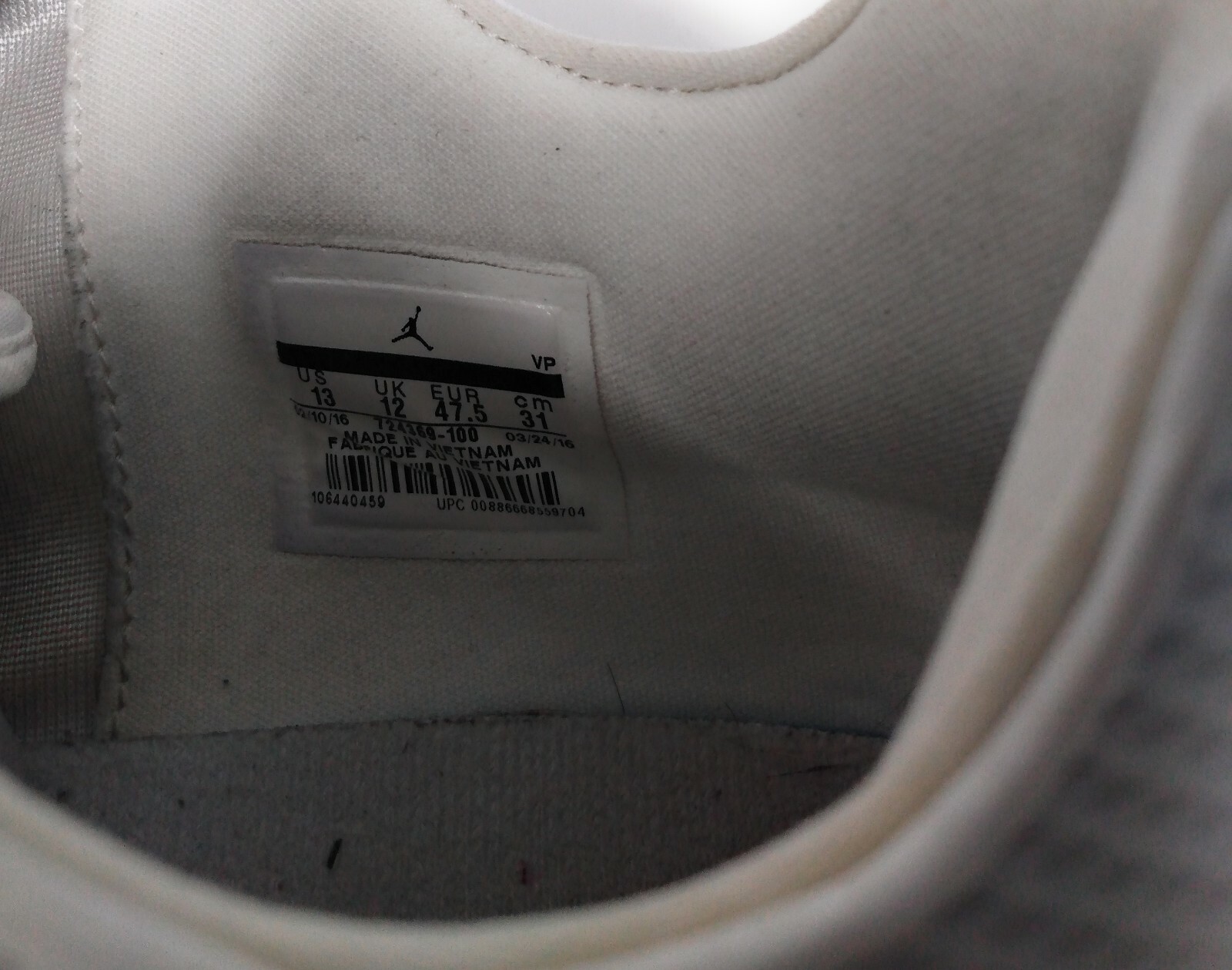 jordan eclipse size 9