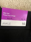 Mossimo Jeans Ankle  Women's Size 16 — photo 4