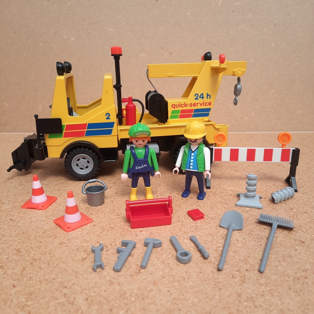 playmobil 1955 Edition フィギュアセット s-l400.jpg
