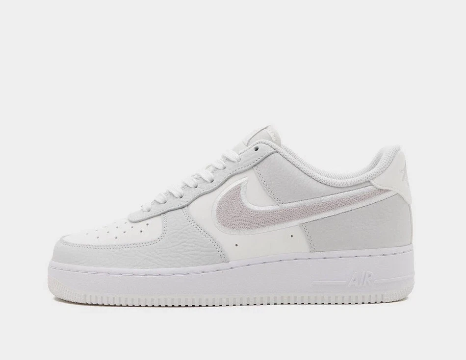 Nike Air Force 1 '07 LV8 Men's Shoes in Grey