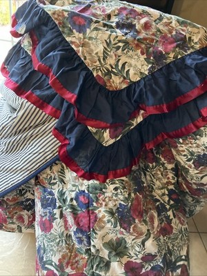 VTG 90s Floral Q/K Comforter w 2 Ruffled shams Cottagecore JCP Made in USA read