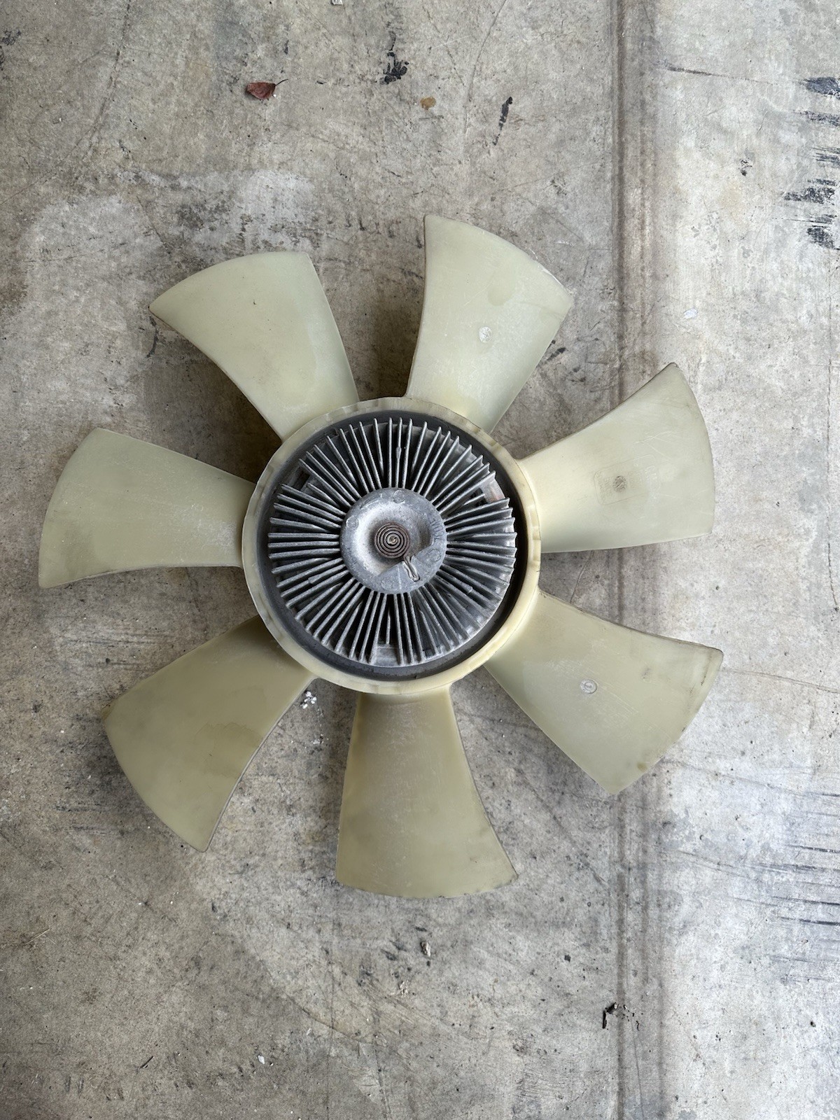 GM OEM Engine Cooling Fan Clutch Blade 4.3 4.8 5.3 6.0 Complete