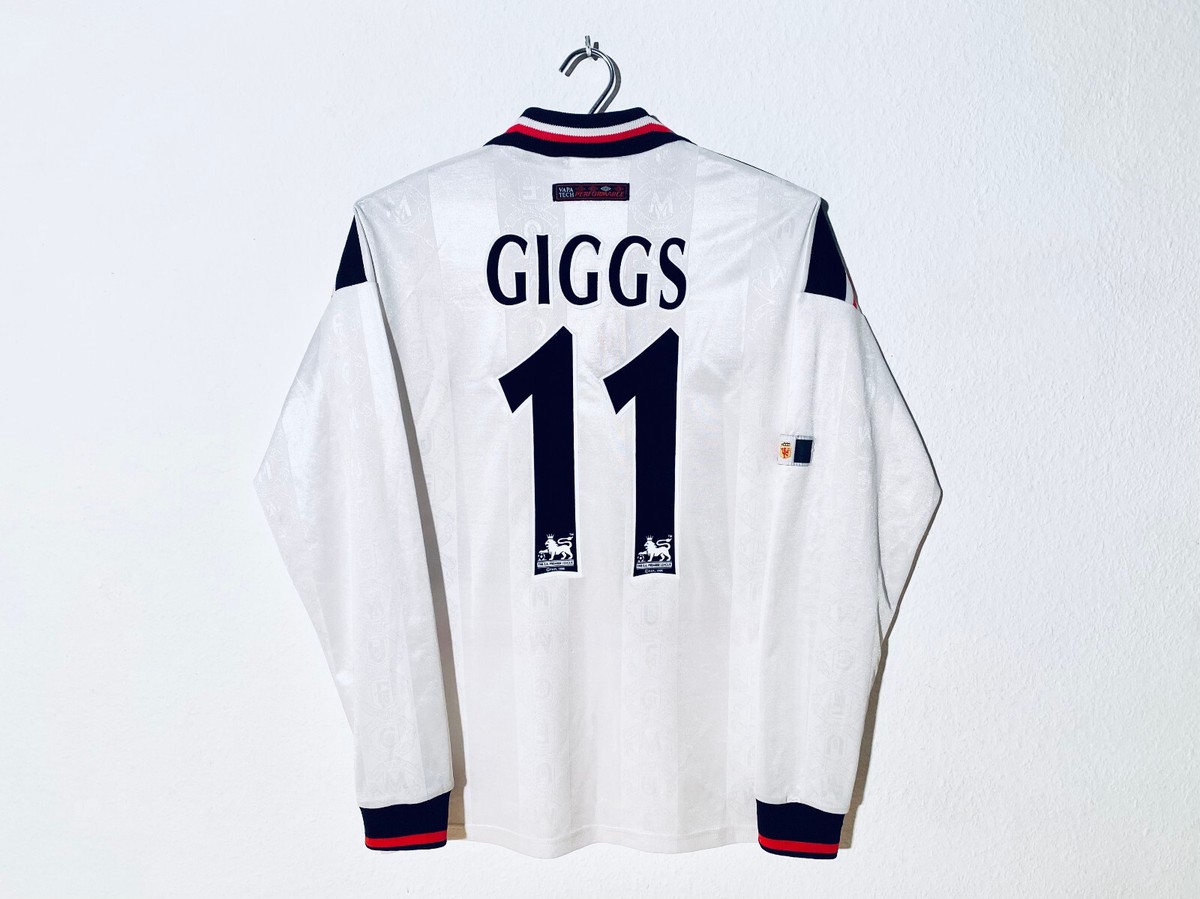 Manchester United Adult M *Giggs* Away Shirt 1997 1999 Umbro