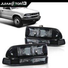 Black Headlights Bumper Lamps Smoke Black Fit For 1998-04 Chevy S10 Blazer Black Headlights Bumper Lamps Smoke Black Fit For 1998-04 Chevy S10 Blazer
