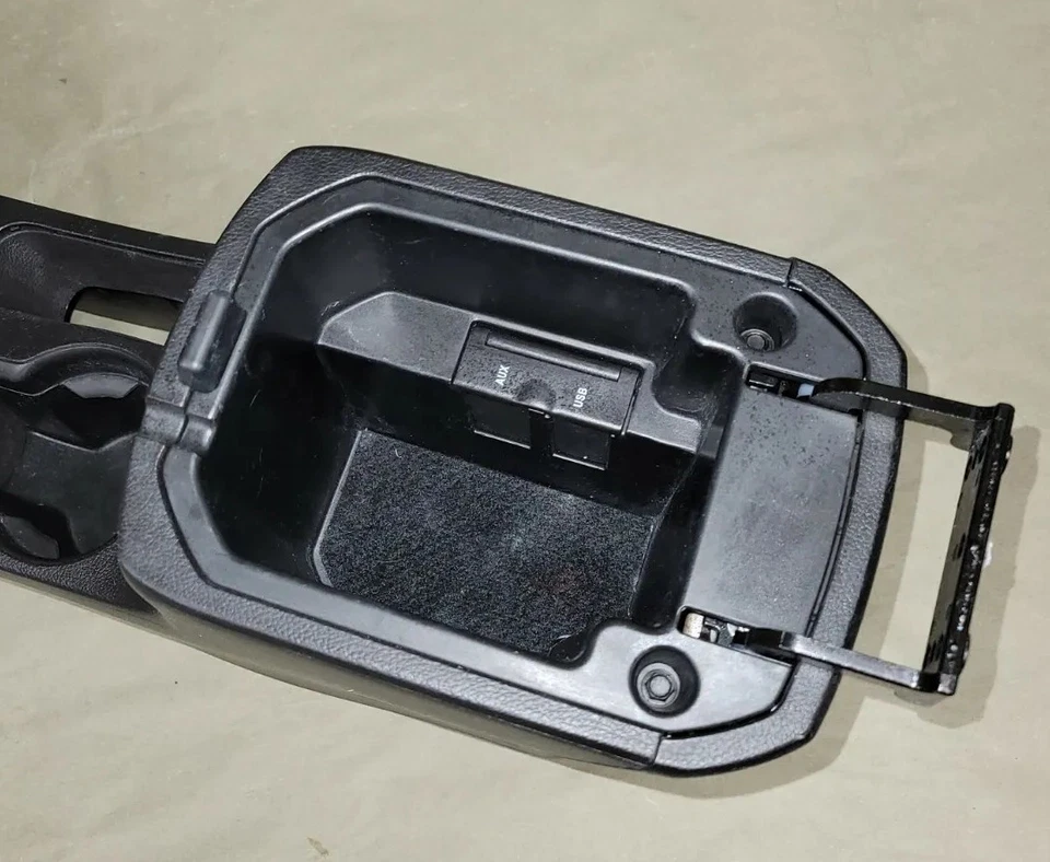 2011-16 Chevy Cruze Center Floor Shifter Council OEM GM - Image 4 of 4