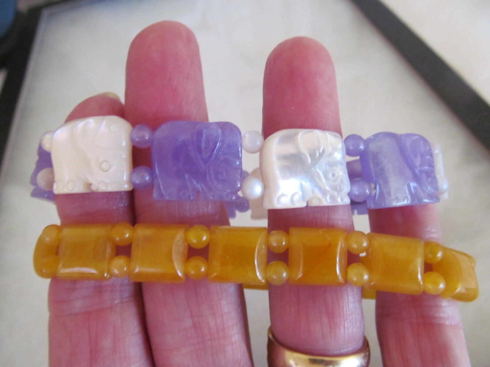 2 Vintage Jade Stretch Bracelets Panel Lavender M… - image 7