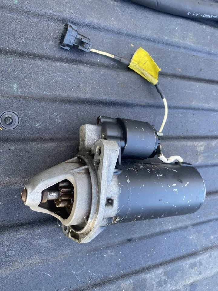 1989 - 1997 Jaguar XJ6 XJS 4.0L Starter Motor  Bosch 1005821107 X300  OEM - Image 3 of 4