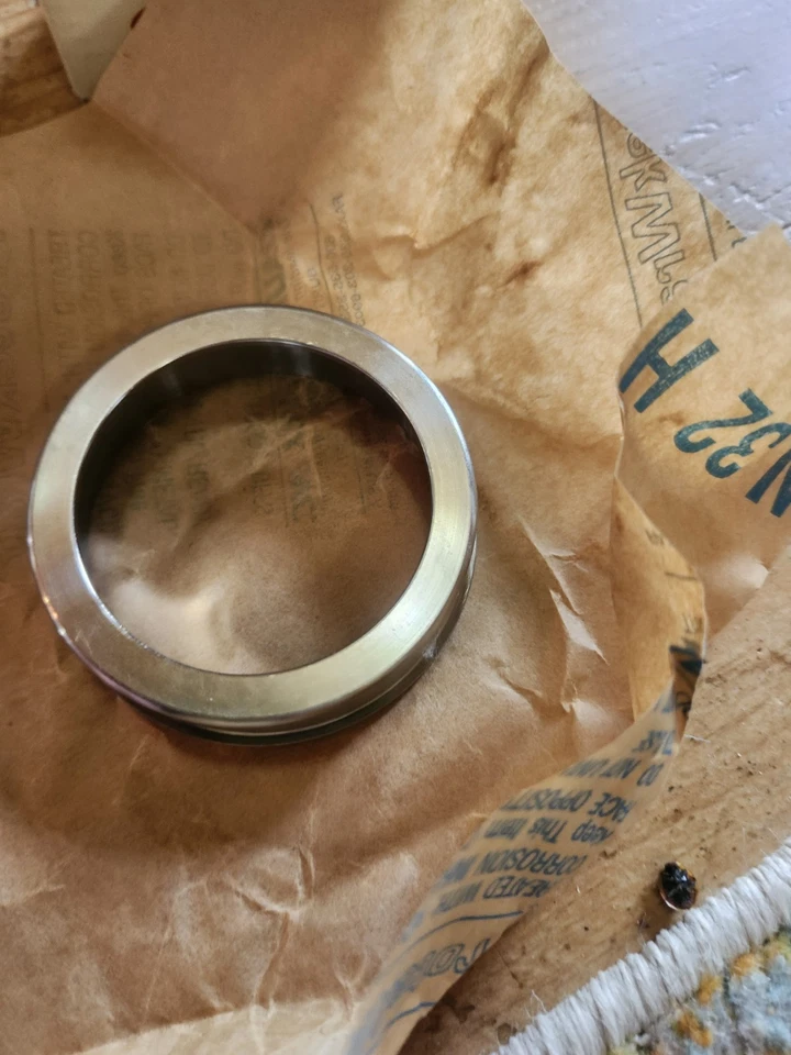 Mainshaft Bearing Housing For 36-79 Harley 4 Speed Transmission 35100-36 72339 - Image 2 of 4