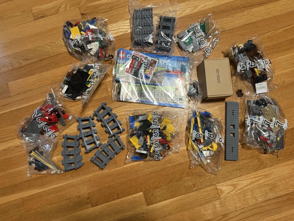 LEGO 60098 Tren de Transporte Pesado RARO-RETIRADO/Nuevo/Caja Abierta Foto 2 de 4