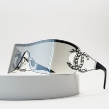 NEW   CHANEL CH9579B Shield Sunglasses Silver Rimless Grey Lens CC Crystal