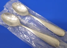 2 - Yamazaki MEDIAN Satin Round Tip Stainless China Flatware 6 5/8" TEASPOONS