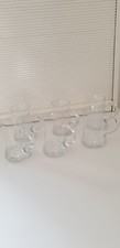 Bierkr&uuml;ge aus Glas