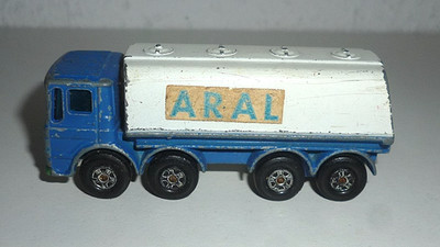 LESNEY / MATCHBOX SERIES / SUPERFAST / LKW ERGOMATIC CAB / ARAL / No 32 / #2586#