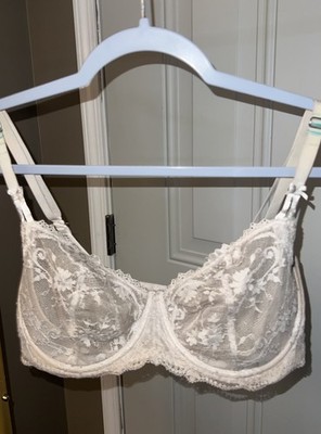 Victoria's Secret Ivory Lace Push Up Bra 36DDD Underwire Adjustable Straps