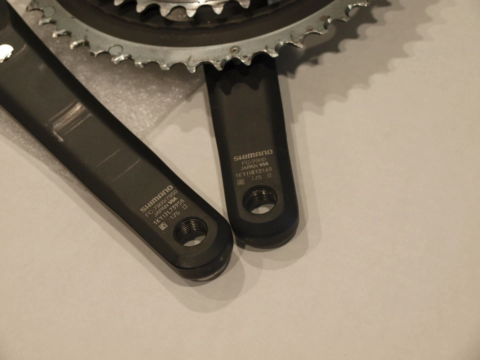 Juego de bielas Shimano Dura-Ace Hollowtech II 53-39t 130 BCD Foto 3 de 4