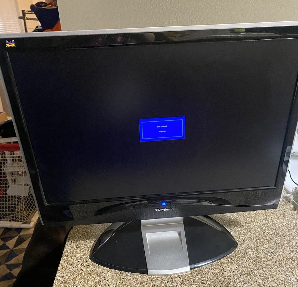  Tested ViewSonic XSeries VX2235WM 22"  1680x1050 5 ms D-Sub LCD Monitor F/S - Image 2 of 4