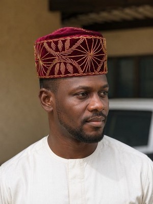 Afrikanische Herren Igbo rote Mütze mit Stickerei afrikanische Kultur
