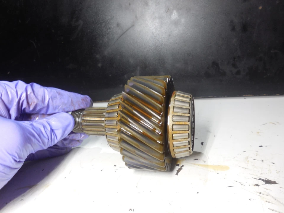 Caja de transferencia engranaje más pequeño 2202810201 00-06 Mercedes Benz W220 S430 S500 E500 Foto 4 de 4