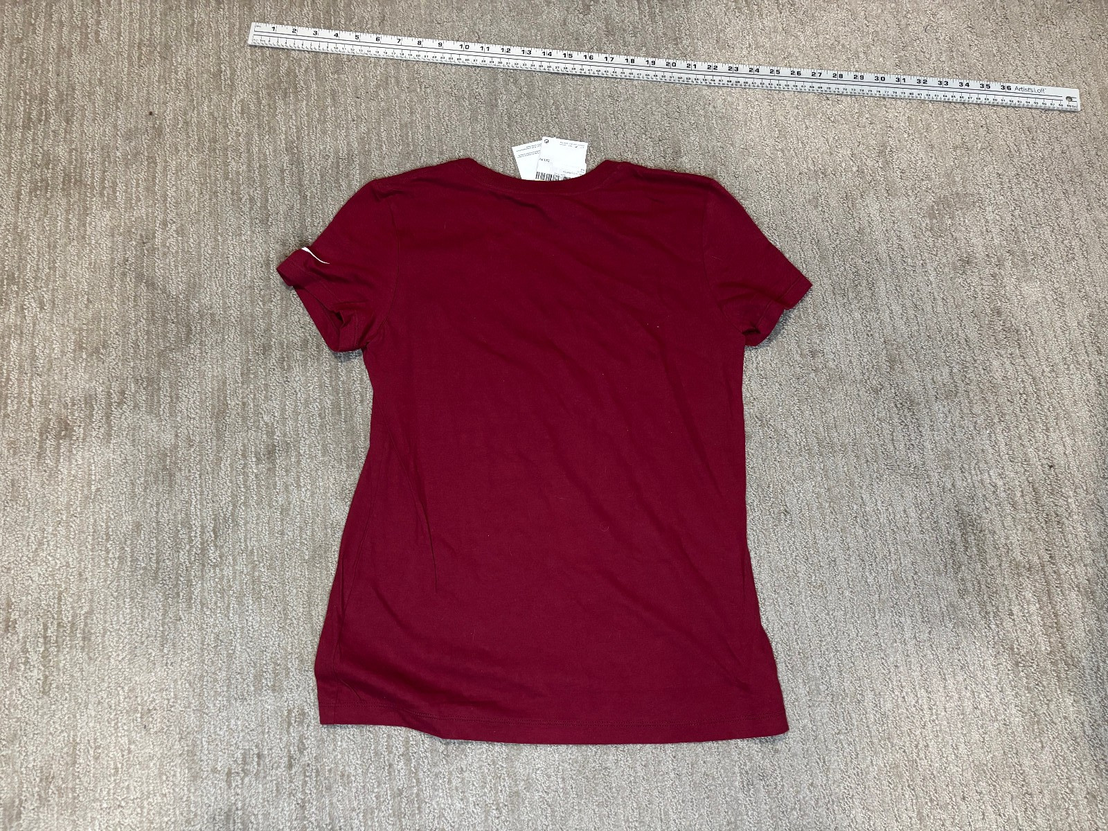 BNWT Nike Washington Commanders Shirt Womens Small S NFL Red The Nike Tee thumbnail 6