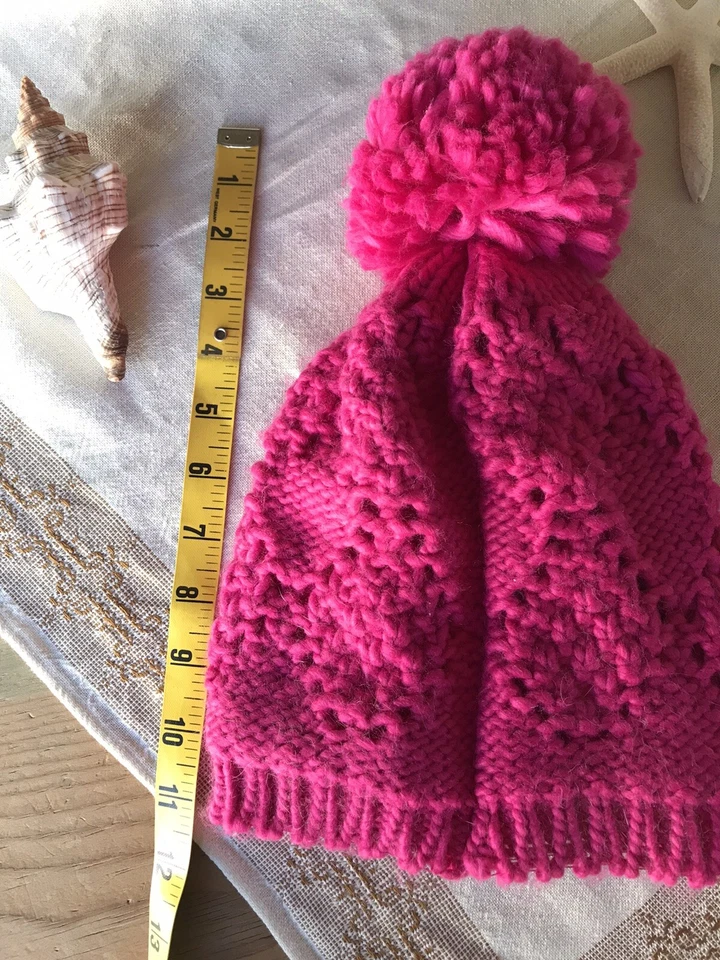 Шляпа-бини Old Navy ярко-розовый помпон 100% акриловая вязаная один размер 19 см - RN 54023 - Изображение 4 из 4