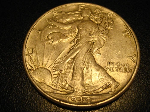 1944-P 90% Silver Walking Liberty Half Dollar AU ^^^^^