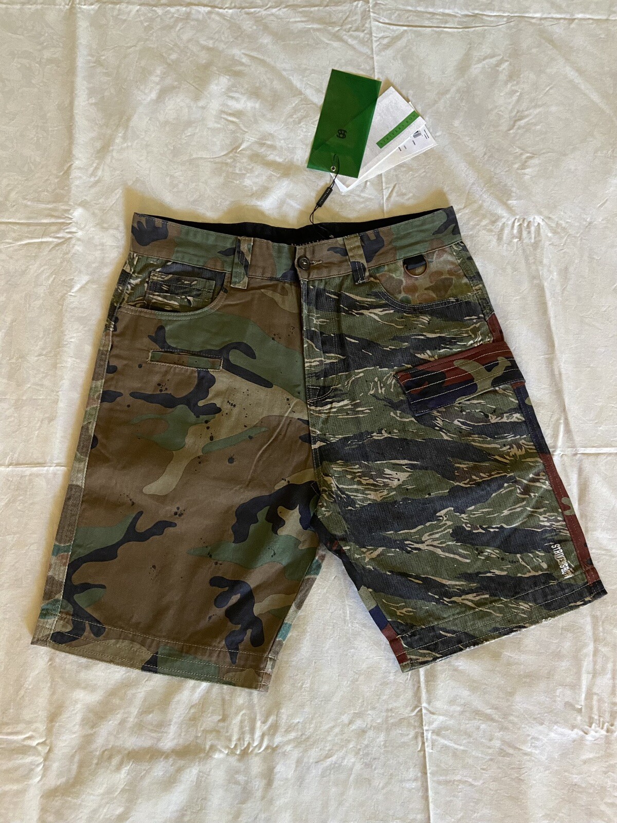 FILA Strivers Row Covert Short Mixed Camo Sz. 32