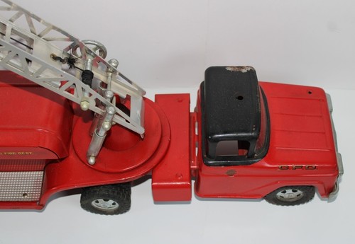 Tonka 36" Aerial Ladder 1950 Chicago Fire Department Truck CFD Vintage Toy - Picture 10 of 12
