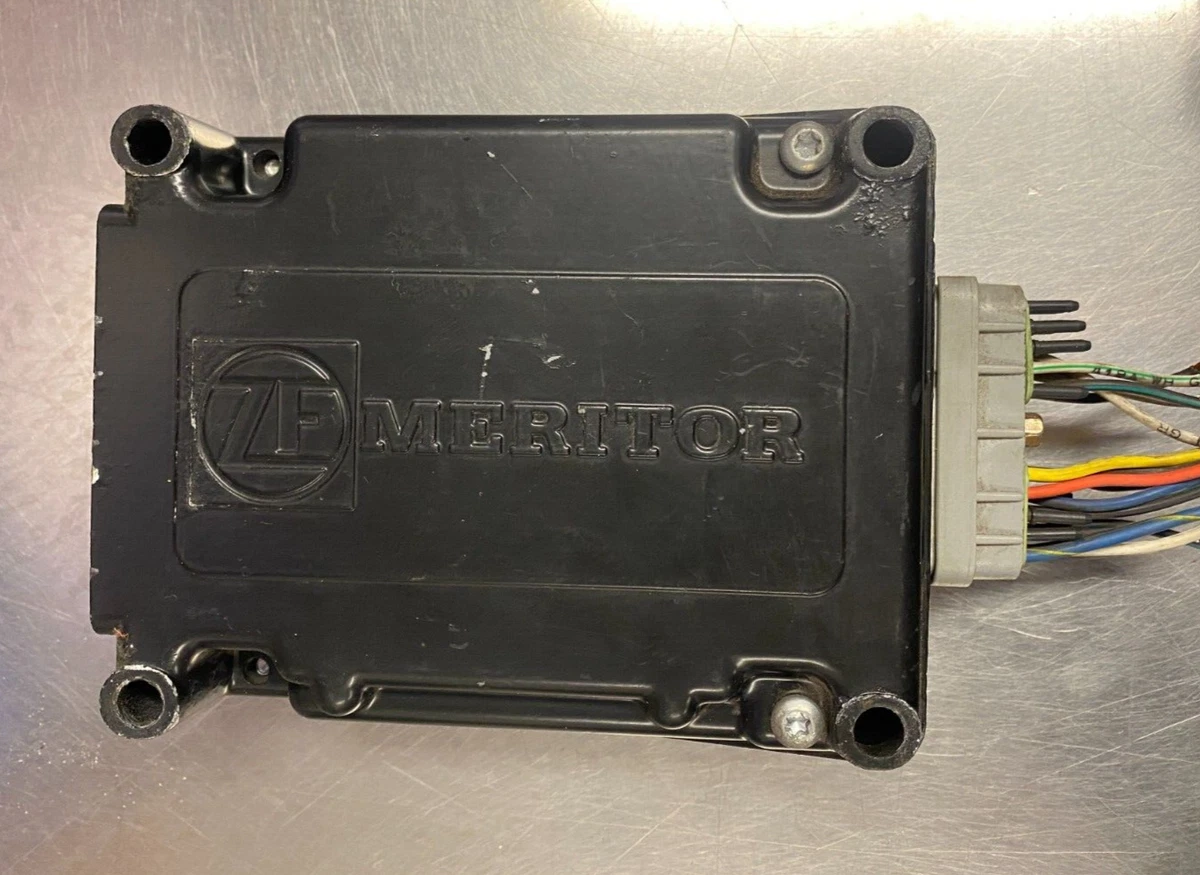 ZF Meritor A2297Y8267 Transmission ECM Module 0501320211 MCI BUS  