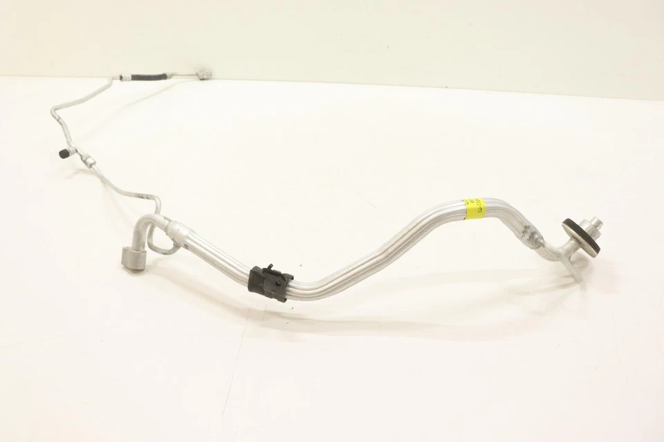 Manguera aire acondicionado ACURA MDX 2022-2024 80330tyaa011m1 80330tyaa01 Foto 2 de 4