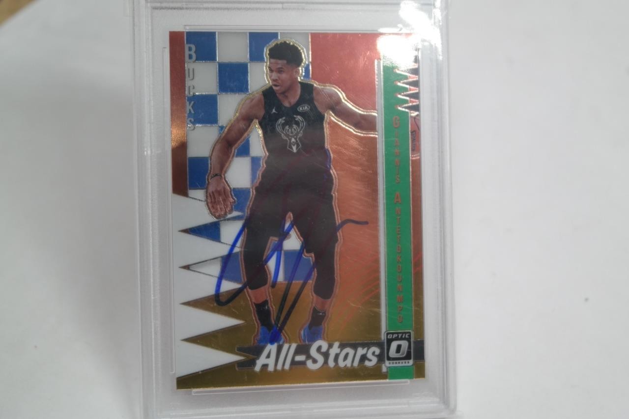 Giannis Antetokounmpo 2018-19 Panini Donruss Optic All Star Autograph DNA PSA view 4
