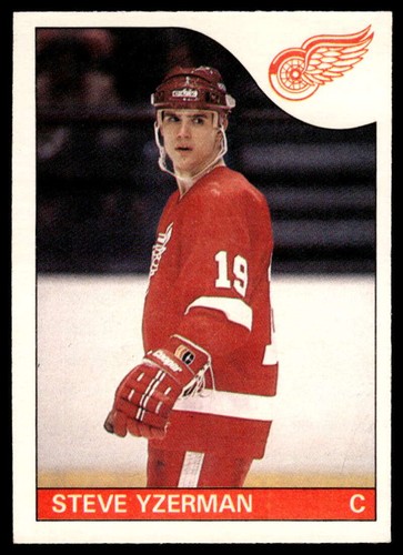 Steve Yzerman #29 1985 O-Pee-Chee card