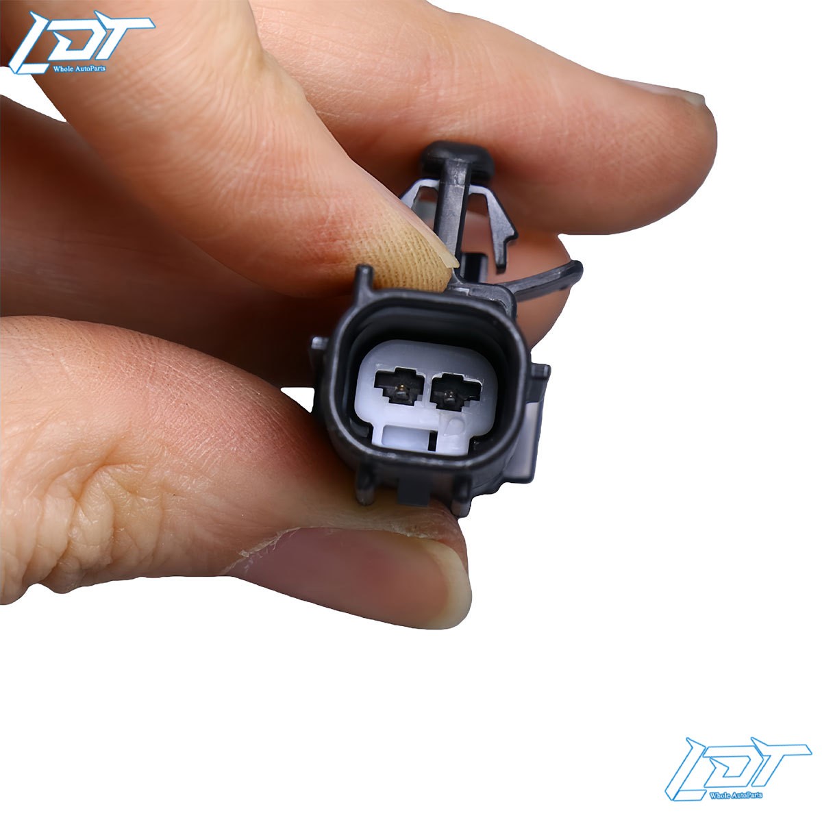 NEW Windshield Washer Fluid Level Sensor For Mitsubishi Outlander 8260A406