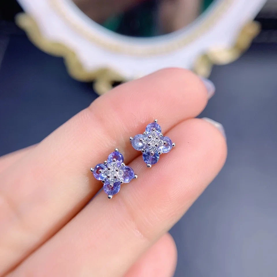 Aretes de plata de ley 925 de tanzanita para mujer de 3 mm de uso diario Foto 3 de 4
