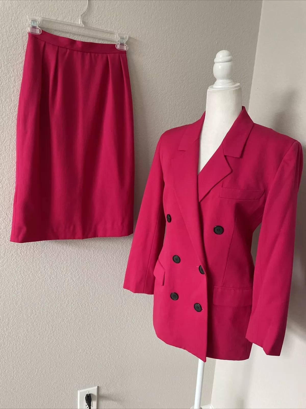 Combinaison jupe blazer vintage Christian Dior double boutonnage taille 4 100% laine rose lire