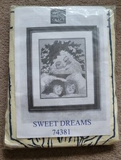 The Craft Collection RARE Sweet Dreams Tapesrty Kit 74381