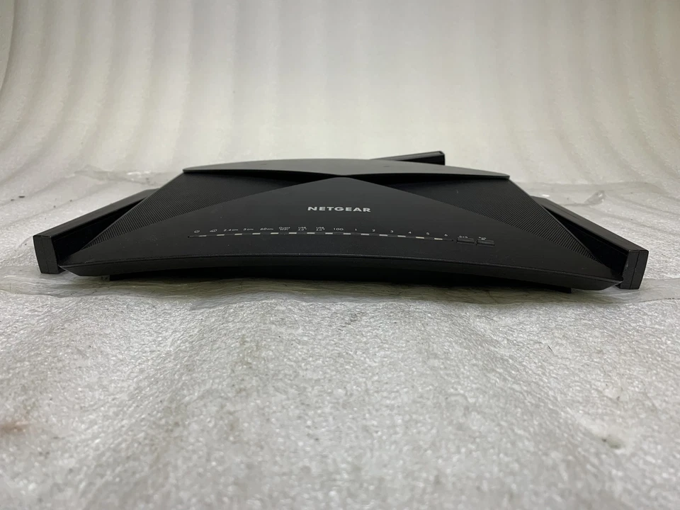 NETGEAR R9000 Nighthawk X10 AD7200 Wi-Fi Router TESTED/ NO POWER CORD - Image 3 of 4