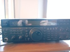 Vendo radio amatoriale ICOM-IC 737A + Manuale