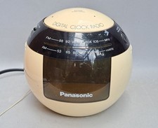 RADIO REVEIL PANASONIC SPACE AGE RC-70 AM/FM VINTAGE 70'S EN ETAT DE MARCHE