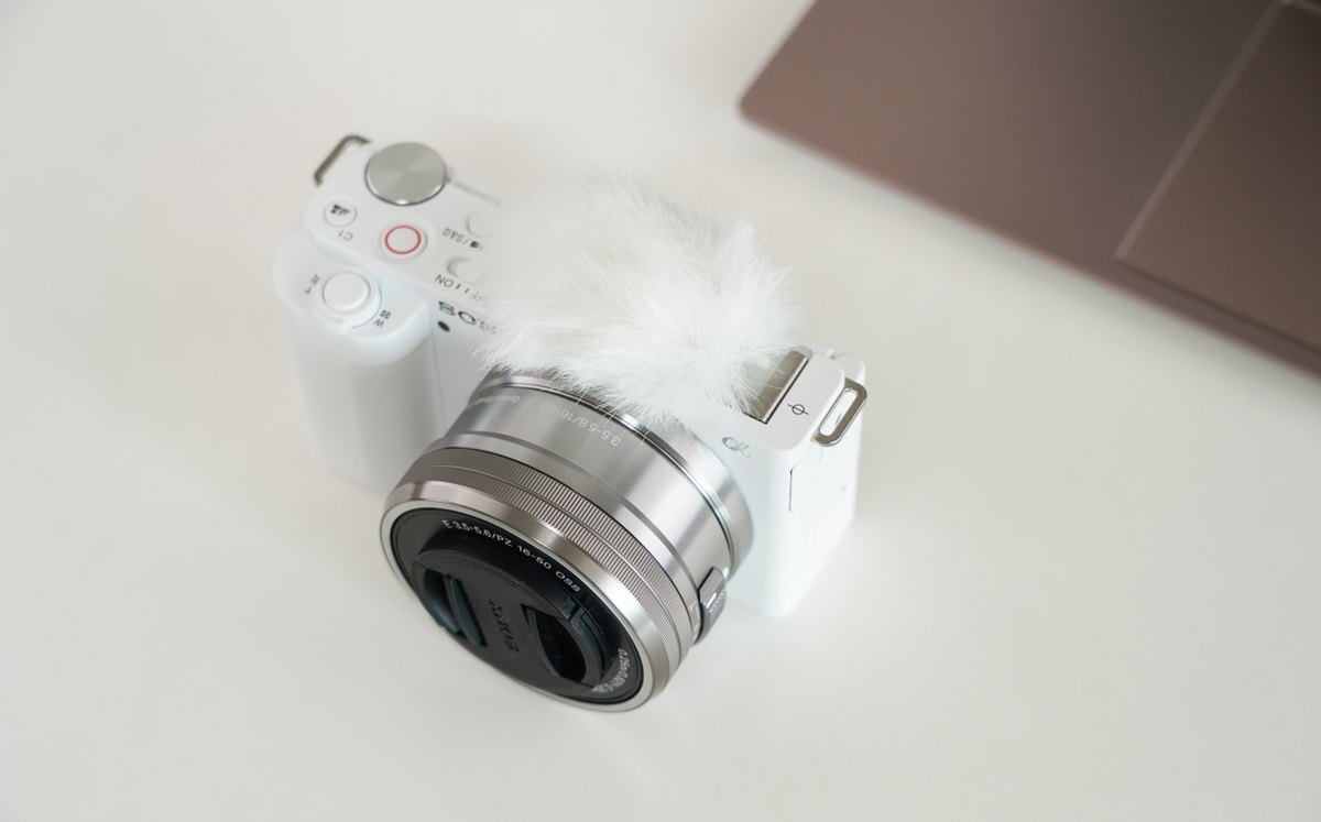 Sony ZV-E10 Kit 16-50mm F3.5-5.6 Lens V-LOG Mirrorless Digital 