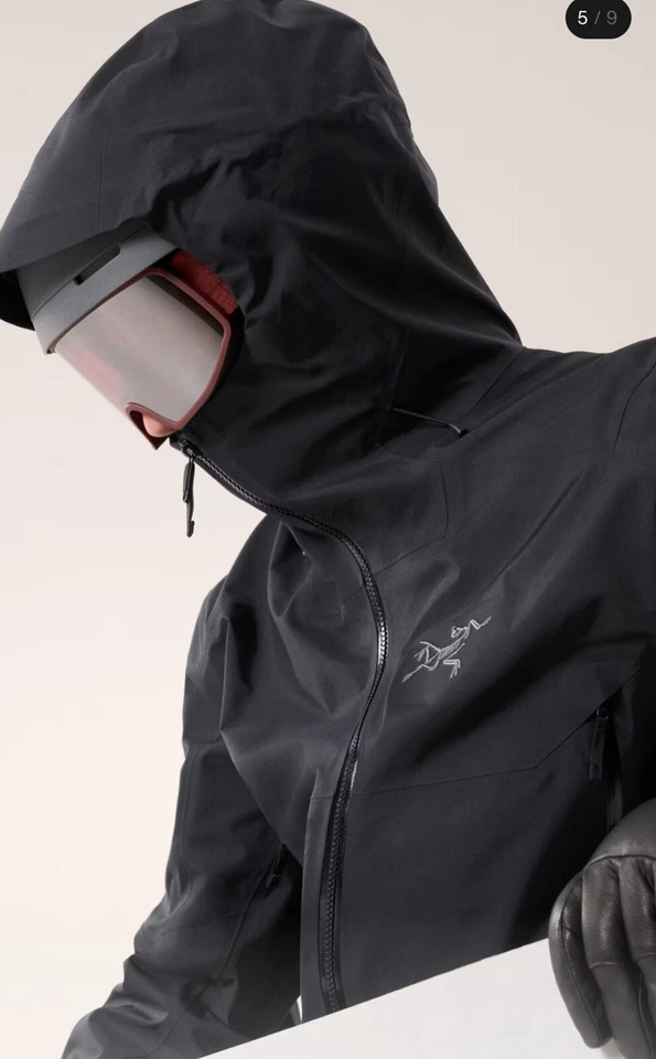全新带标签 Arc'teryx Sabre 绝缘夹克 - 男式滑雪硬壳,尺寸 S $800MSP — 第 4/4 张图片