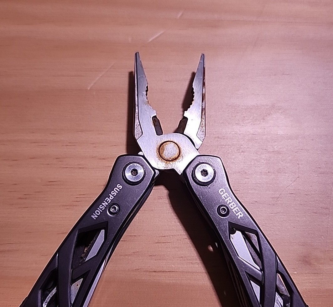 Gerber Suspension Multitool with Sheath eBay