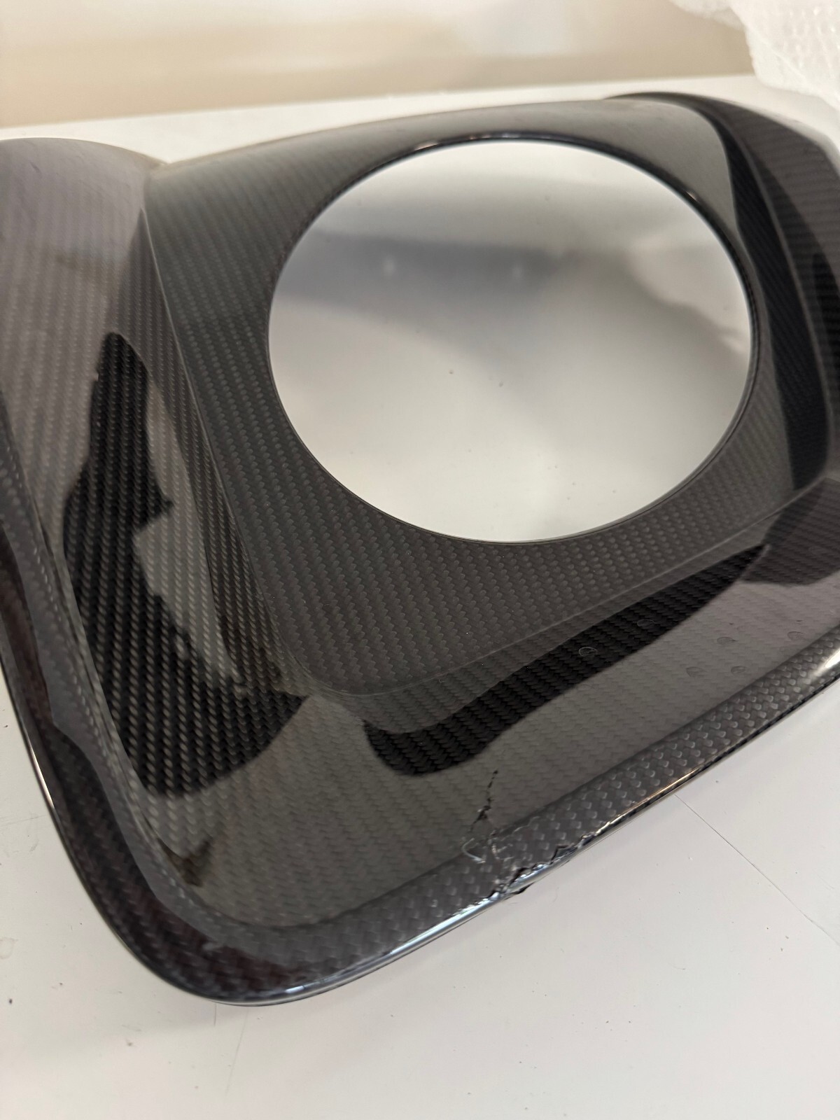 Audi R8 Carbon Fiber Rear Bumper Trim Left Side 4S0-807-881-A OEM – Damaged