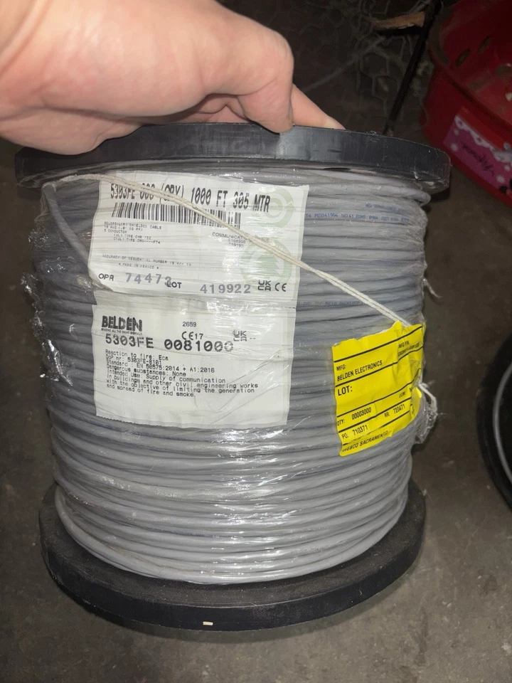Beldon 5303FE 008 (Gry) 1000 футов катушка коммуникационный провод - Изображение 3 из 4