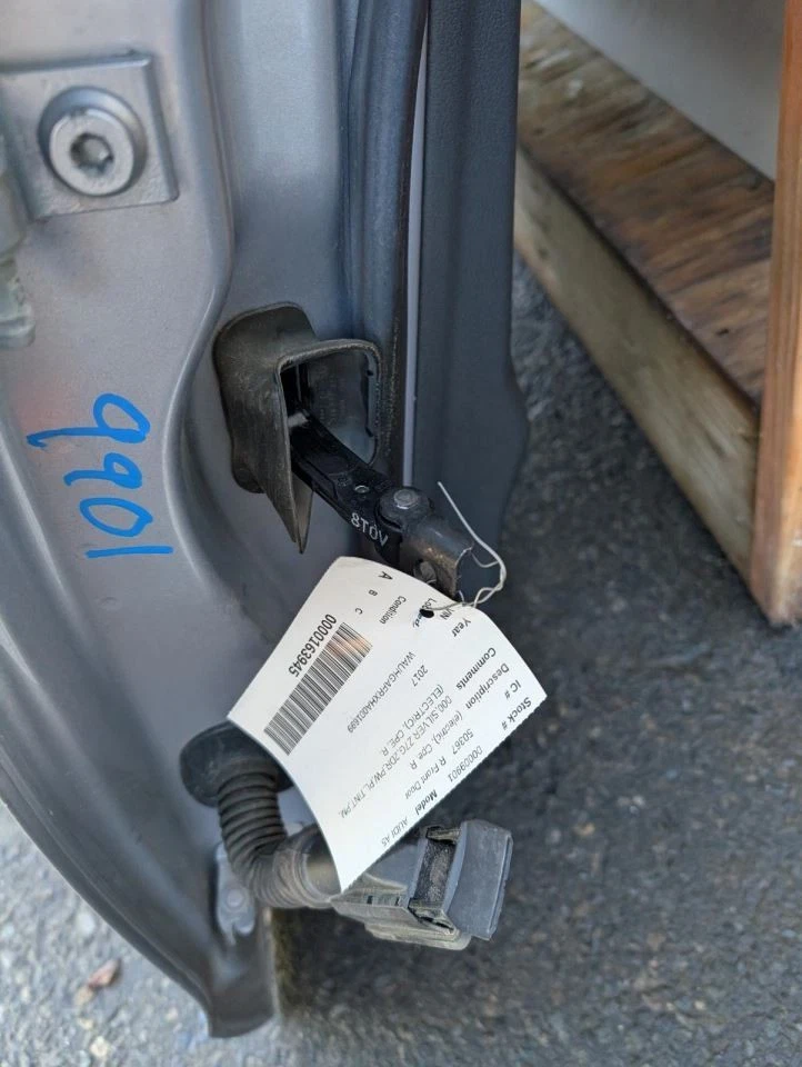 (LOCAL PICKUP ONLY) Passenger Front Door Electric Coupe Fits 08-17 AUDI A5 76443 - Image 4 of 4