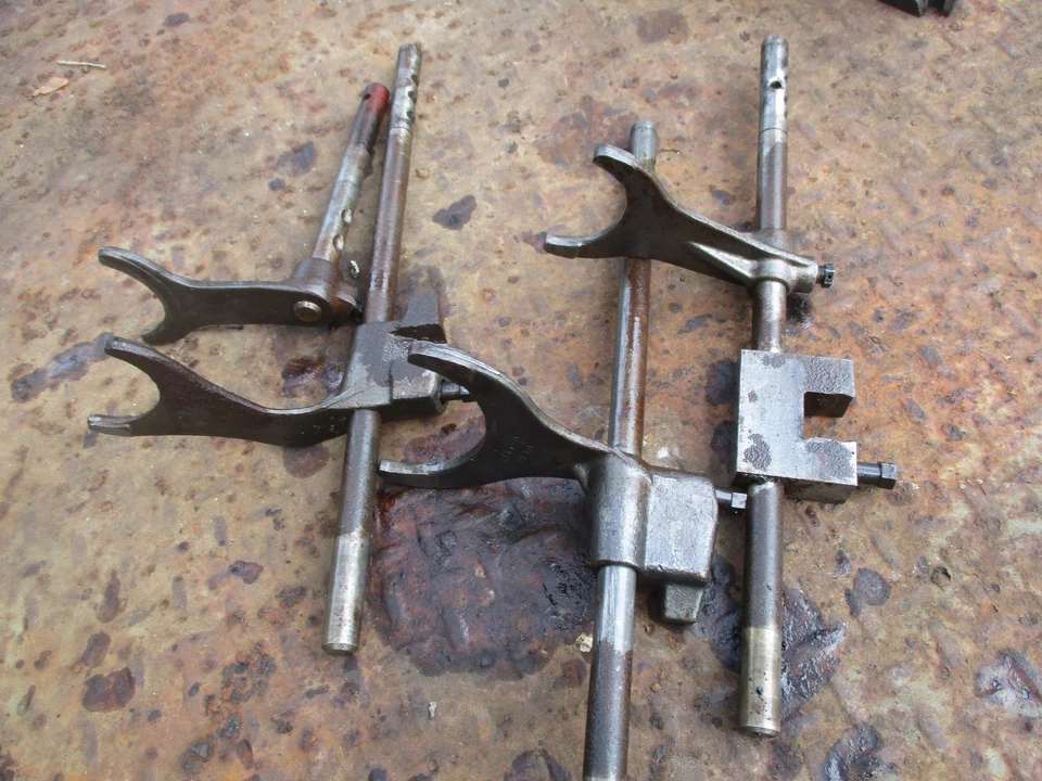 1954 Massey Harris 33 gas tractor transmission shift shifting forks  FREE SHIP - Image 2 of 2