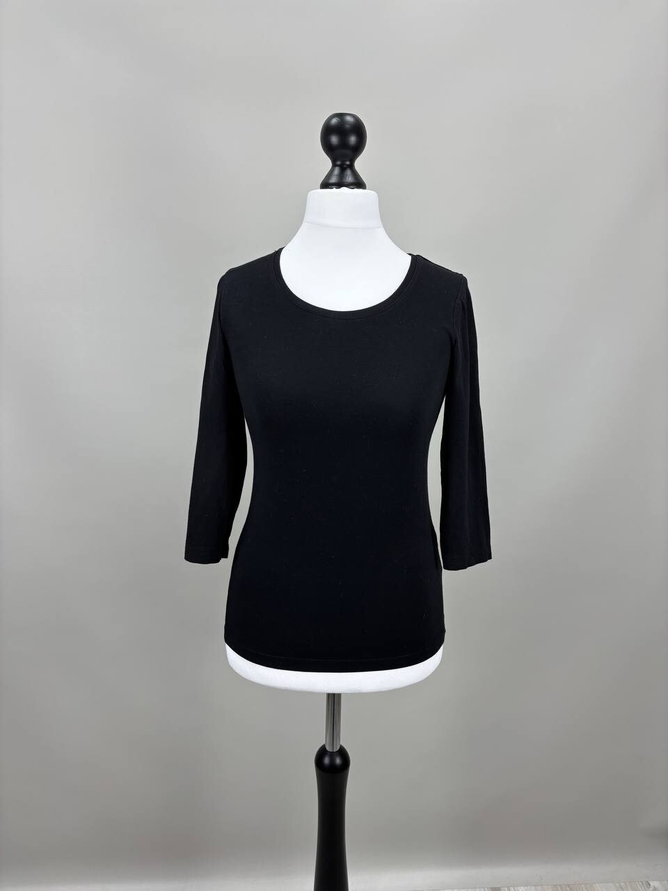 T shirt donna Yves Saint Laurent uniforme taglia S colore nero