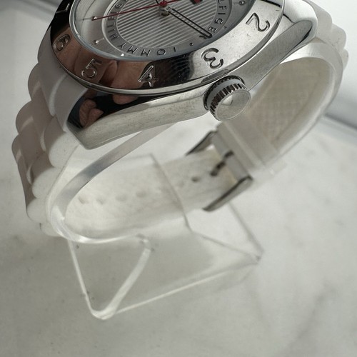 Tommy Hilfiger White Silicone Strap, Silver Tone, 1781352 Watch, New Battery - Picture 10 of 13