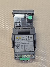 CAL CONTROLS TEMPERATURE CONTROLLER 3200