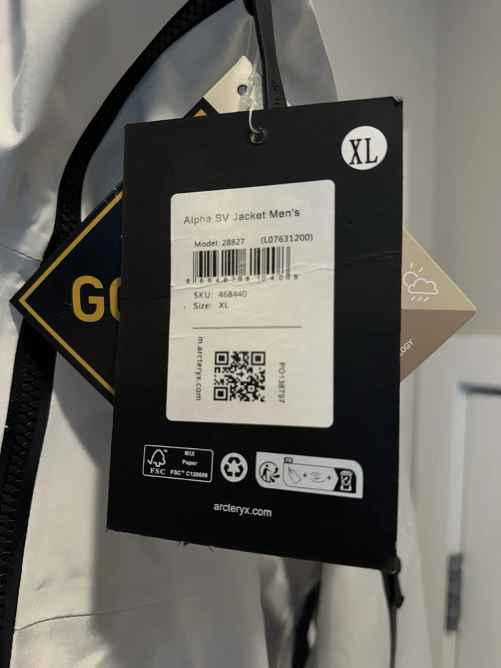 Jaqueta de chuva Arc’teryx Alpha SV marfim branco impermeável esqui tamanho extra grande GG - Imagem 2 de 4