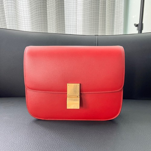 Celine Classic Box Shoulder Bag Medium Red Leather authentic